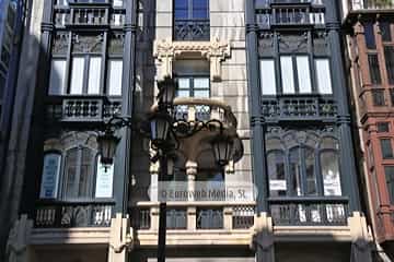 Edificio calle Uría, 48
