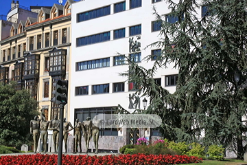 Edificio del antiguo Insalud