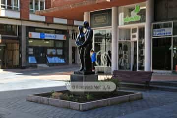 Escultura «Amigos»