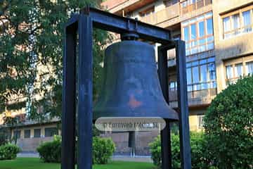 Escultura «Campana de Bochum»