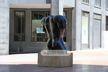 Escultura «El diestro»