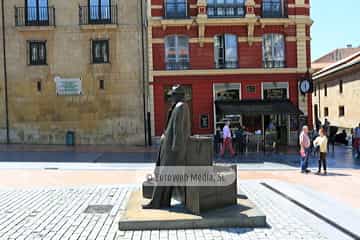 Escultura «El regreso de Williams B. Arrensberg»