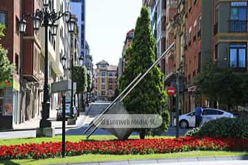Escultura «Estructura»