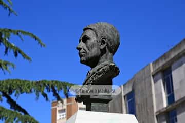 Escultura «Francisco Pintado Fe»