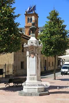Escultura «General Rafael del Riego»