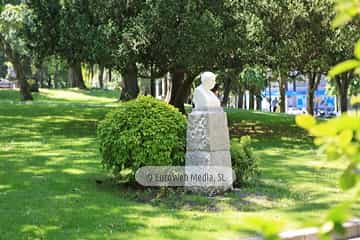 Escultura «Juan Rodríguez Muñiz»