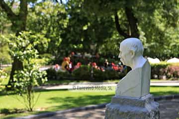 Escultura «Juan Rodríguez Muñiz»