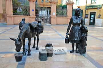Escultura «La lechera»
