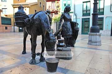 Escultura «La lechera»