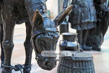 Escultura «La lechera»
