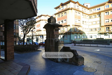 Escultura «Silla del Rey»