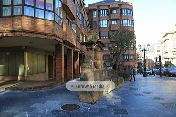 Escultura «Silla del Rey»