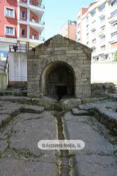 Fuente de Foncalada