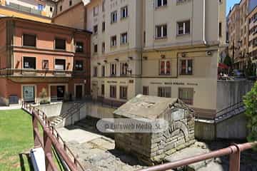 Fuente de Foncalada