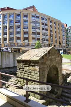 Fuente de Foncalada
