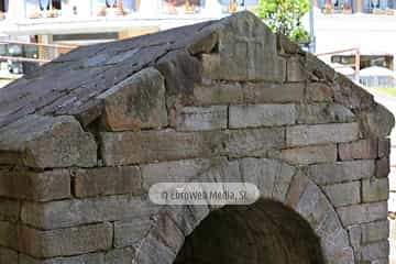Fuente de Foncalada