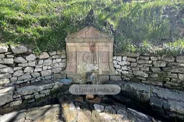 Fuente de Pando
