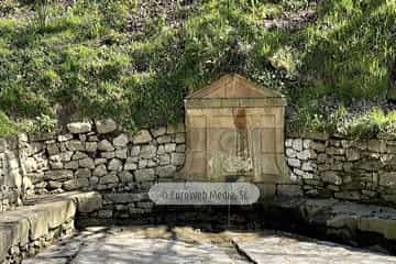 Fuente de Pando