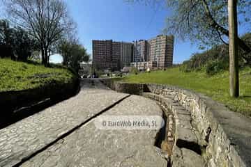 Fuente de Pando
