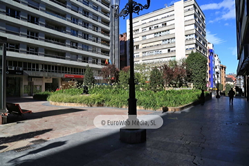 Antigua fuente de la plaza de Longoria Carbajal