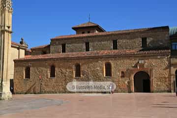 Iglesia San Tirso el Real de Oviedo