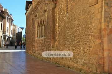 Iglesia San Tirso el Real de Oviedo