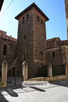 Iglesia San Tirso el Real de Oviedo