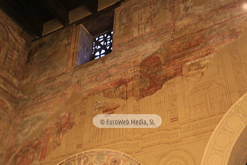 Interiores. Iglesia San Julián de los Prados de Oviedo