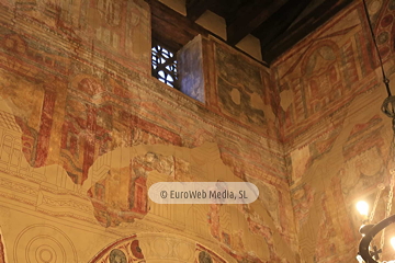 Interiores. Iglesia San Julián de los Prados de Oviedo