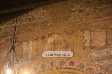 Interiores. Iglesia San Julián de los Prados de Oviedo