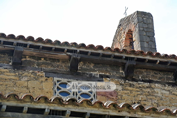 Exteriores. Iglesia San Julián de los Prados de Oviedo