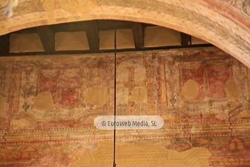 Interiores. Iglesia San Julián de los Prados de Oviedo