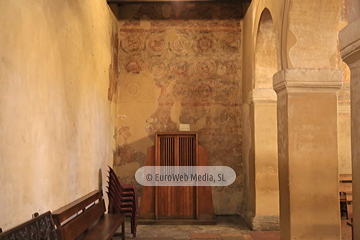 Interiores. Iglesia San Julián de los Prados de Oviedo
