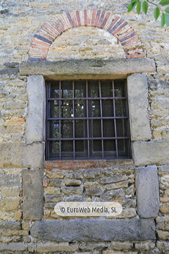 Exteriores. Iglesia San Julián de los Prados de Oviedo