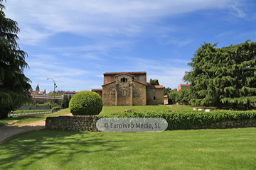 Exteriores. Iglesia San Julián de los Prados de Oviedo