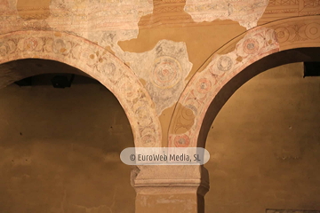 Interiores. Iglesia San Julián de los Prados de Oviedo