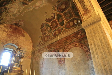 Interiores. Iglesia San Julián de los Prados de Oviedo