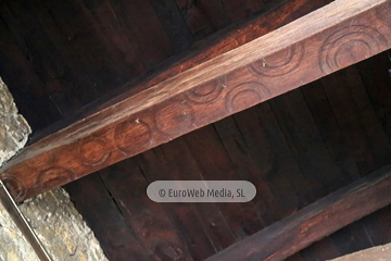 Interiores. Iglesia San Julián de los Prados de Oviedo