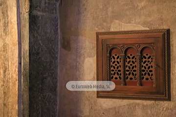 Interiores. Iglesia San Julián de los Prados de Oviedo