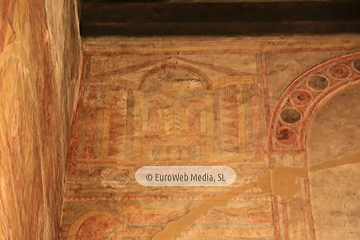 Interiores. Iglesia San Julián de los Prados de Oviedo
