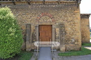 Exteriores. Iglesia San Julián de los Prados de Oviedo