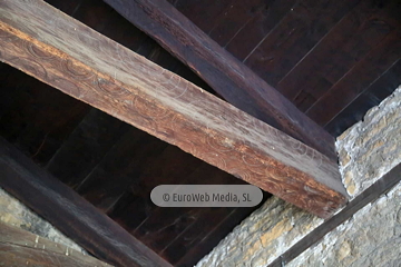Interiores. Iglesia San Julián de los Prados de Oviedo