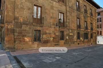 Palacio de Valdecarzana-Heredia