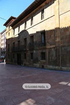 Palacio de Valdecarzana-Heredia