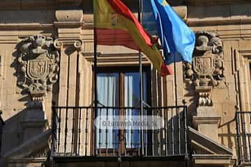 Palacio de los Condes de Toreno (Oviedo). Palacio de los Condes de Toreno