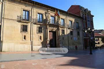 Palacio de los Condes de Toreno (Oviedo). Palacio de los Condes de Toreno