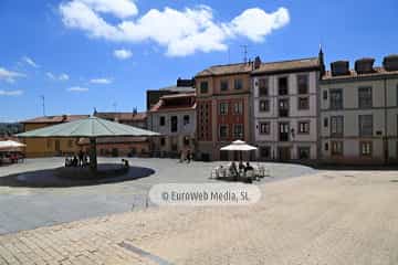 Conjunto de la Plaza del Paraguas