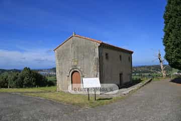 Iglesia románica de Santa María de Junco