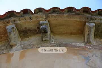 Iglesia románica de Santa María de Junco