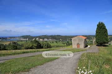 Iglesia románica de Santa María de Junco